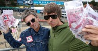 Oasis lookalikes puzzle Murrayfield fans at first Edinburgh gig
