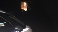 Un joven se atrinchera con una motosierra en su casa de Mallorca, causa varios incendios y amenaza a su madre con matarla