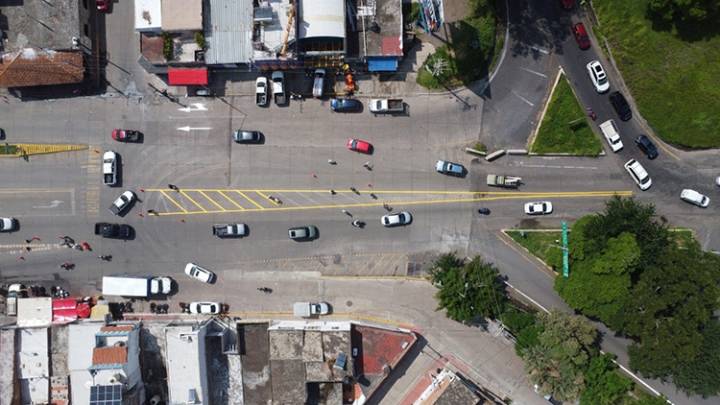 Renueva AMIM señalamiento vial en ingreso principal a Zapotlanejo