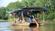 Loreto: condenan a ocho y tres años de cárcel a dos personas por minería ilegal en el río Napo