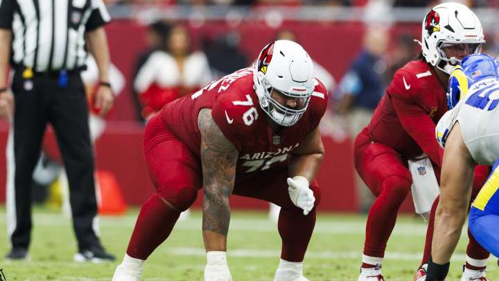Will Hernandez signs with Cardinals