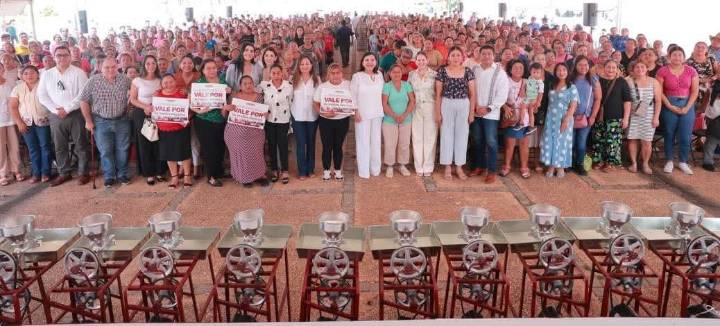 Yolanda Osuna impulsa autonomía y bienestar a mujeres con entrega de 518 molinos