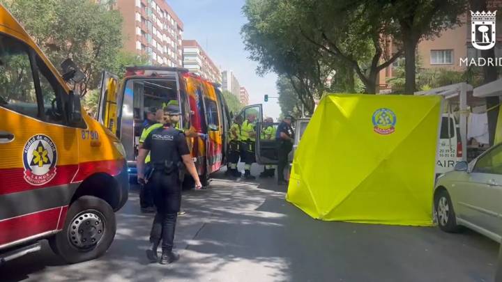 Muere atropellada en Doctor Esquerdo cuando sacaba cosas del maletero de su coche