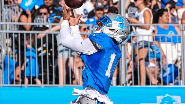 Detroit Lions WR Amon-Ra St. Brown has great catch in joint practice