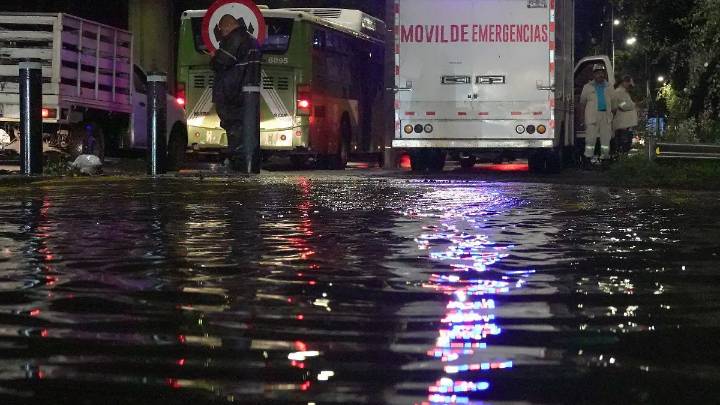 Cinco alcaldías con alertas máximas por lluvias: así avanza la tormenta este domingo