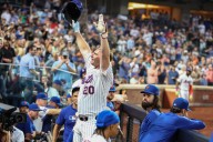 Mets slugger becomes all-time franchise leader in home runs in unforgettable night