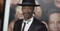 Security guard charged in slaying of comedian Reggie Carroll. Both were on tour with Katt Williams