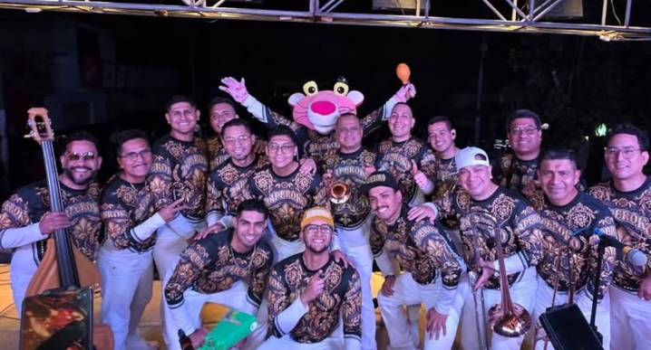 Policía recupera los instrumentos robados a Zaperoko | VIDEO Agentes del Escuadrón Verde ingresaron a vivienda en el Cercado del Callao donde hallaron los instrumentos de Zaperoko.