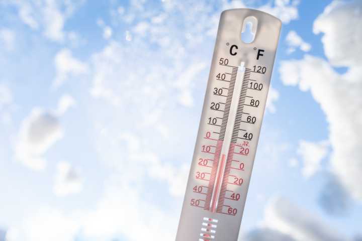 Thousands Face Freezing Weather in Summer as Temperatures Drop 50 Degrees