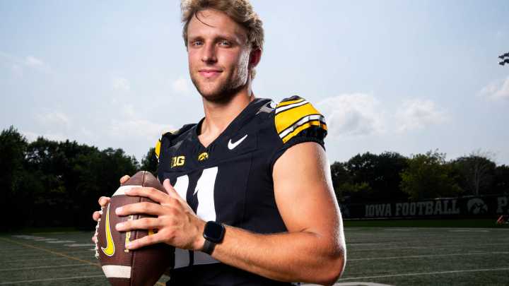 Video: Iowa QB Mark Gronowski says 'the arm feels fresh' ahead of season
