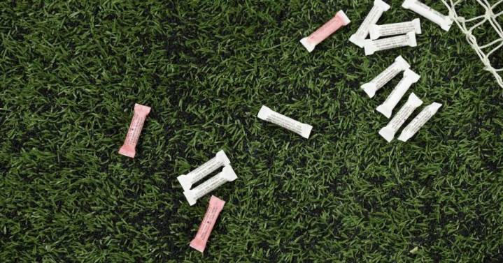 NFL bans smelling salts, saying they can mask concussion symptoms