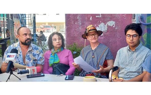 Reverenda anglicana recoge testimonios ambientales en su paso por Juárez