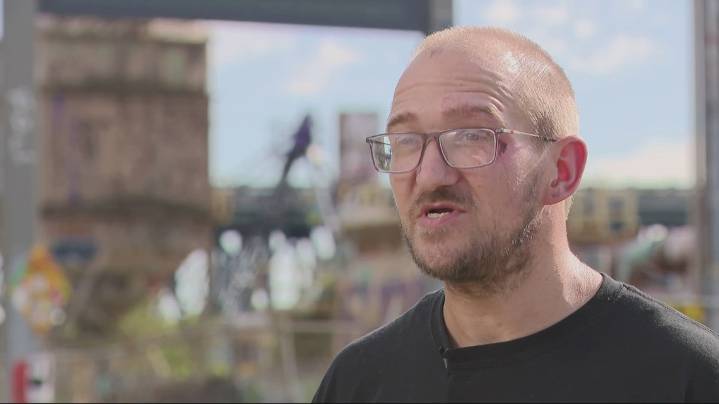 Oregon bicyclist thanks strangers for returning items after medical emergency
