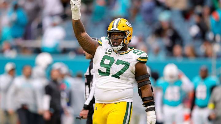 Cowboys acquire Kenny Clark in Micah Parsons trade with Green Bay