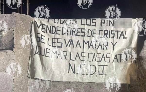 4mεnαzα el Nuεvѻ Cαrtεł de Juárez a vendedores de cŗїstαł
