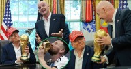 Infantino compara a Trump con Messi y le entrega la Copa del Mundo