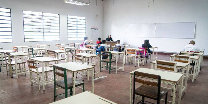 Anuncian reparación de más de 300 instituciones educativas