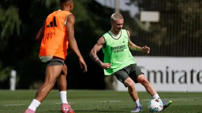 Comienza su historia: Franco Mastantuono tuvo su primer entrenamiento en el Real Madrid