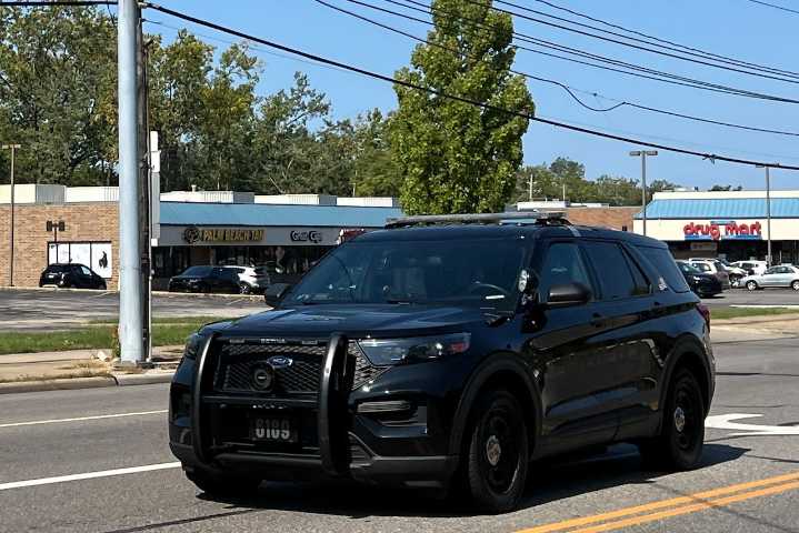 Thief forges signature before stealing delivered package: Parma Heights Police Blotter
