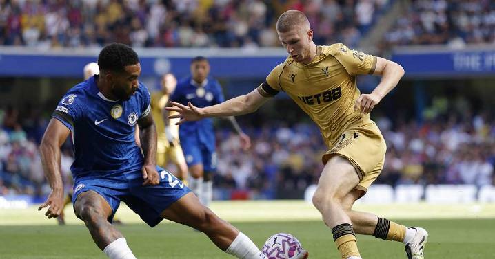 Chelsea queda a deber en su debut en Premier League