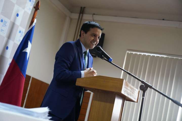 Asume nuevo Director en el Hospital de San Carlos.