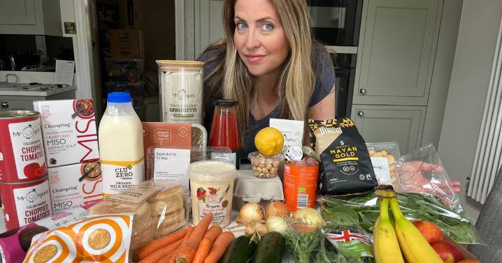'I ate only organic food for a month - this is what impact it had on my health'