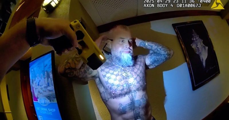 VIDEO: Powerball jackpot winner tackled, tased after kicking Florida deputy