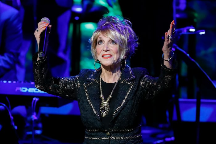 Jeannie Seely, soulful country singer behind hits like ‘Don’t Touch Me,’ dies at 85