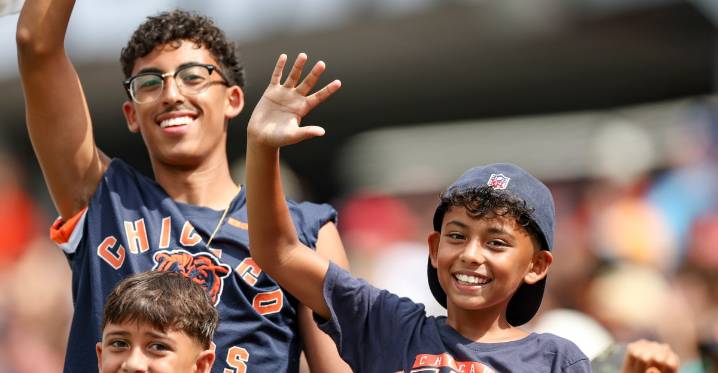 The Bear’s Den, August 28, 2025