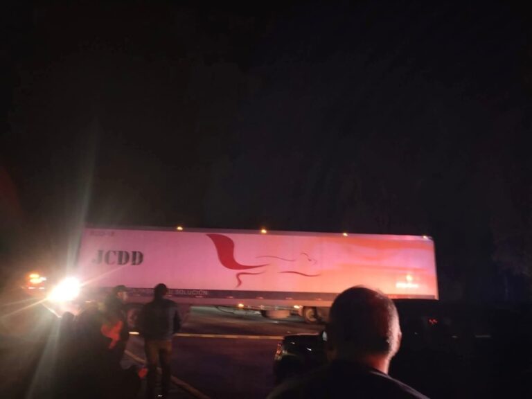 Muere hombre en accidente sobre la autopista México