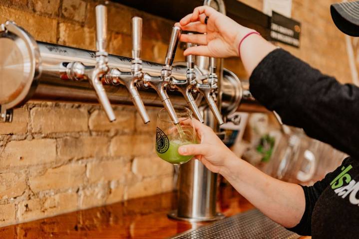 29 Minneapolis happy hours you should know about