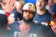Deadspin | Report: Cubs reach deal with Carlos Santana