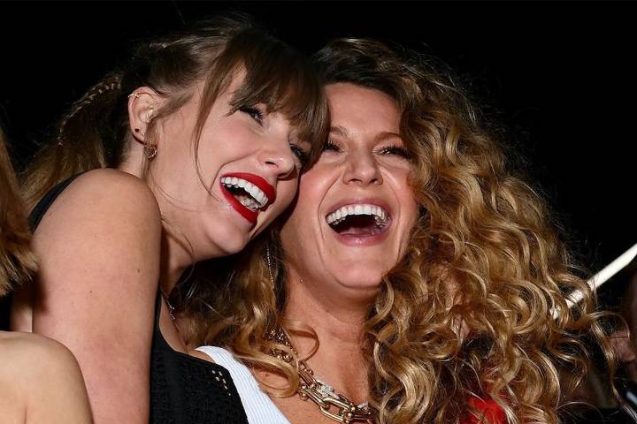 ¿Dedicado a Blake Lively?. El sugestivo anuncio de Taylor Swift que sus fans relacionan con su distancia de la actriz