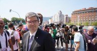El alcalde de Bilbao denigra con comentarios racistas al sur de España