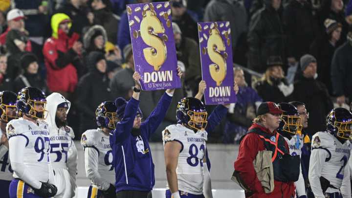 NC State vs ECU predictions, picks, odds for college football Week 1