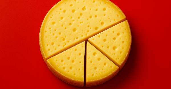 Ordenan suspender un queso muy popular por riesgo de "infecciones graves"