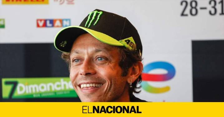 Valentino Rossi le ofrece un cheque en blanco para acabar con Marc Márquez