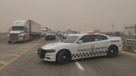 Impacta camioneta en carretera Chihuahua-Cuahtémoc; se da a la fuga