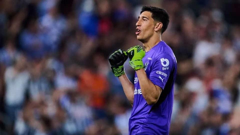 Andrada se va de Rayados; firma con el Zaragoza