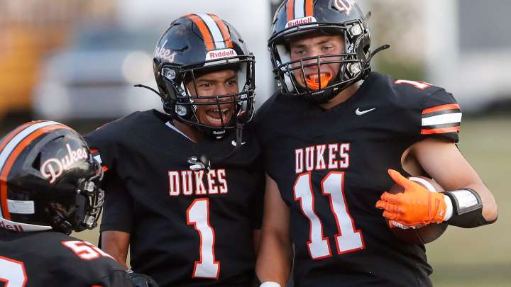 HS Football Rewind | Headlines, top players & power poll after Week 1