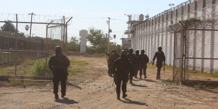 Se desata nueva riña y presunto tiroteo al interior del Penal de Aguaruto, Sinaloa: se reportan tres heridos