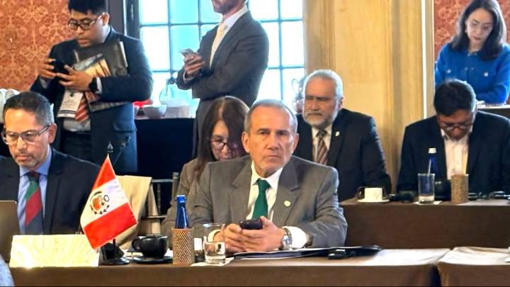Perú y Colombia: cancilleres se reunirán en Lima en setiembre