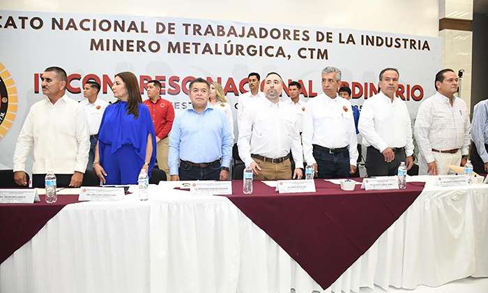 Ratifican a Javier Villarreal como Líder del Sindicato Minero