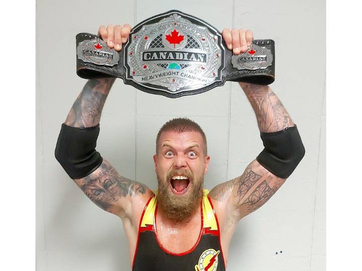 Kirkland Lake fans help Rock Solid Wrestling Shake The Lake