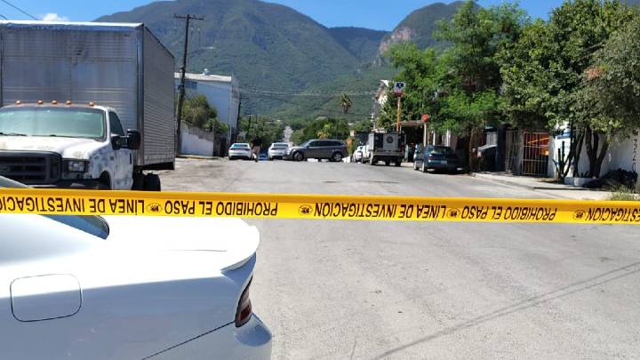 Realizan operativo en nave industrial donde era transportado objetos por tráiler robado en Guadalupe, NL