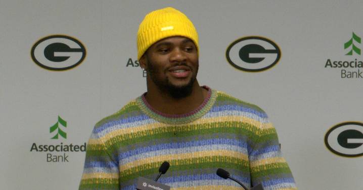 Micah Parsons arrives in Green Bay after blockbuster trade