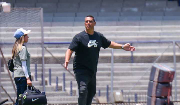 “Estaba muy molesto con algunas decisiones”: DT de Pumas femenil reprueba el trabajo arbitral