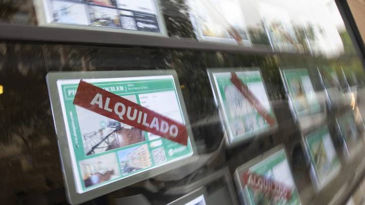 Una joven denuncia en 'laSexta Xplica' el elevado precio del alquiler en España: "Ni parejas, ni tríos, esto es imposible"
