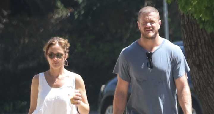 Minka Kelly & Dan Reynolds Take Their Dog for Walk in L.A. 