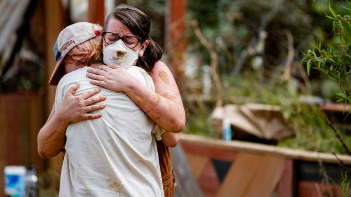 Hurricane season: How to get emergency weather alerts in…